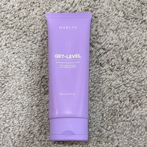 MAËLYS Purple Body Scrub